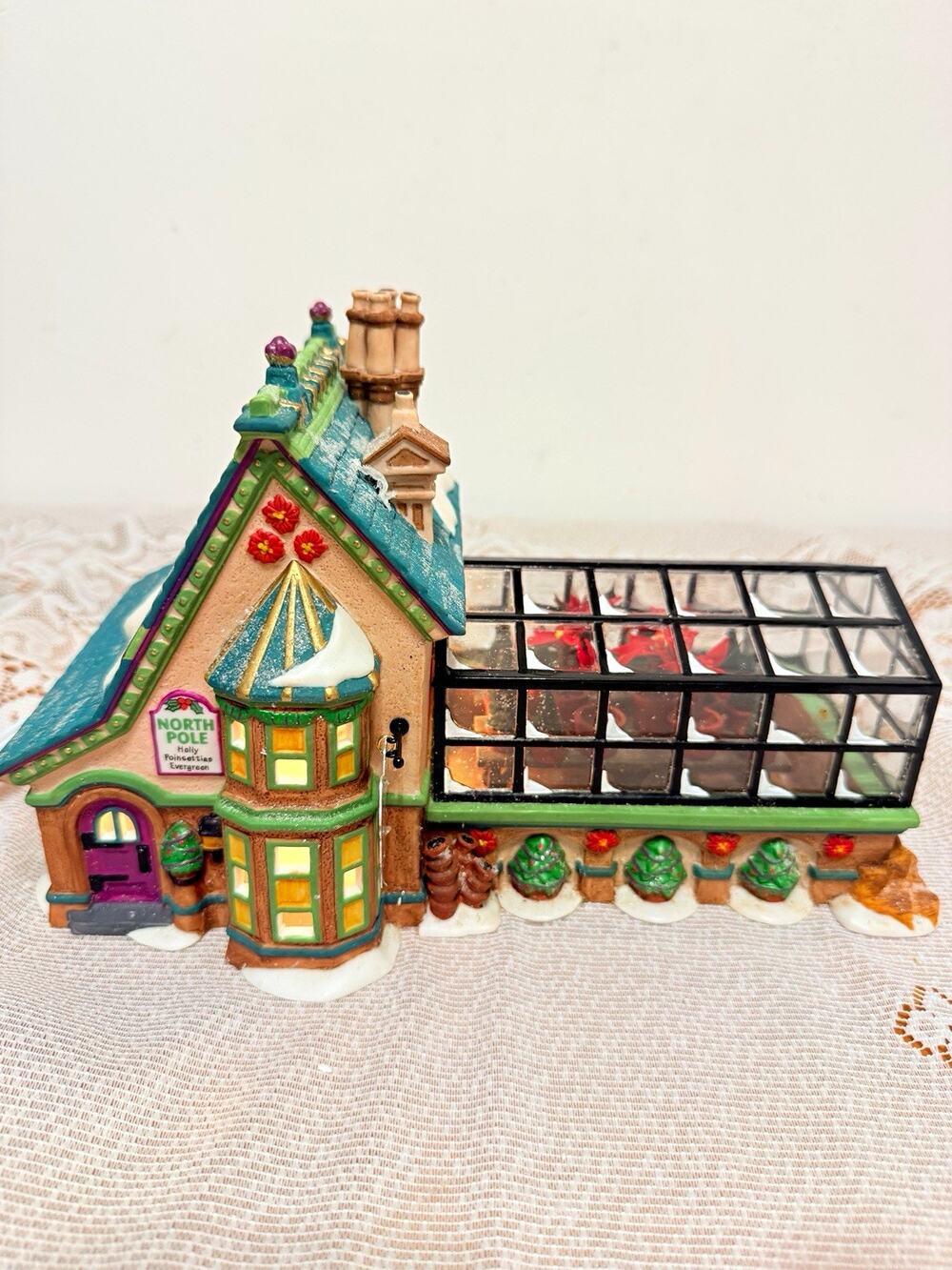 Dept 56 North Pole Series Mrs. Claus' Greenhouse Lighted Porcelain 1997-Read